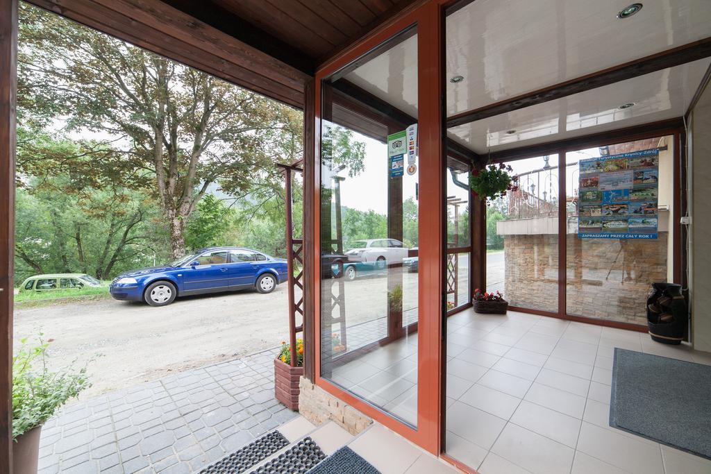 Pensjonat Henryk Krynica-Zdrój Exteriör bild